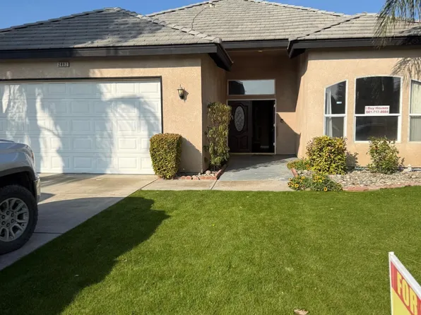 2802 Silver Shore Ln, Bakersfield, CA 93313