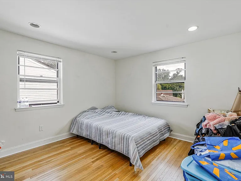 212 E Lafayette Ave — Photo 14