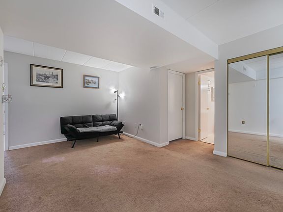 4th image of 2609 Redcoat Dr #241