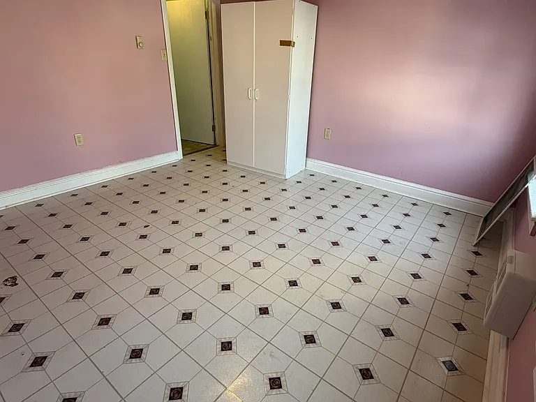 745 Fairground Ave — Photo 4