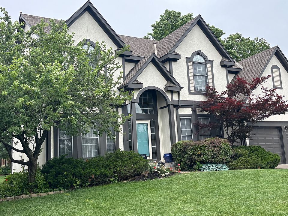 1st image of 8509 W 142nd St