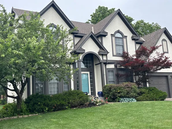 8509 W 142nd St, Overland Park, KS 66223