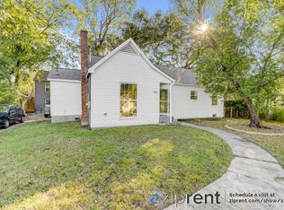908 Eleanor St, Houston, TX 77009