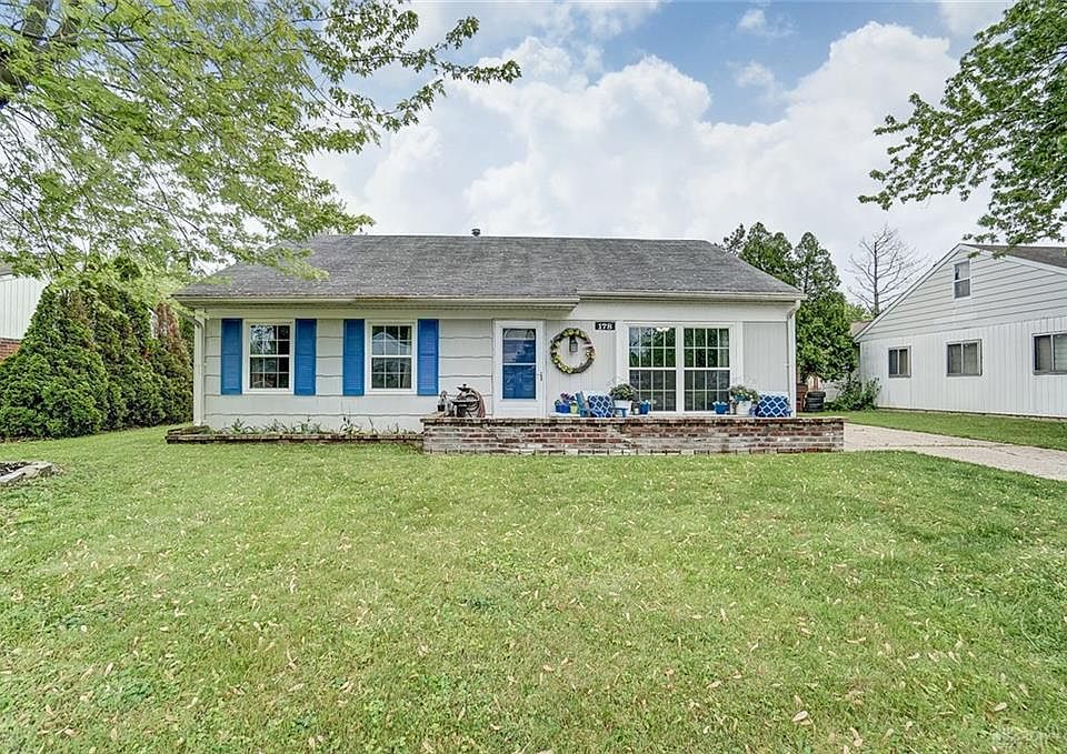 1st image of 178 Stewart Ln