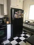 56 Heck Ave — Photo 7