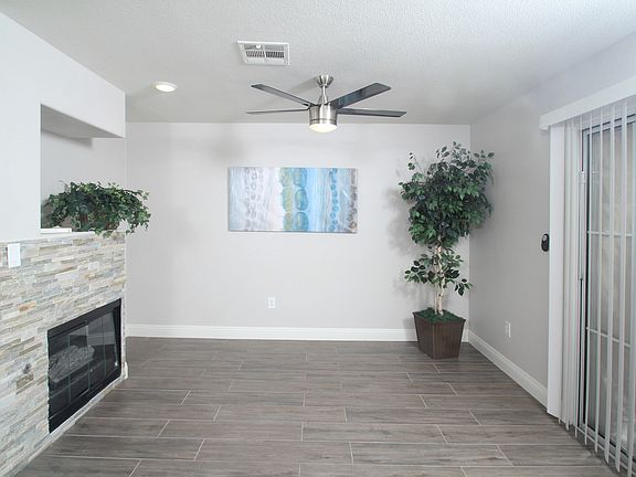 4th image of 9669 Belle Amour Ln
