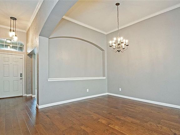 3rd image of 11323 Corsicana Dr