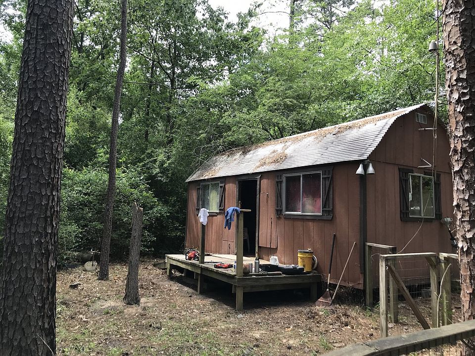 1st image of 640 Moose Dr