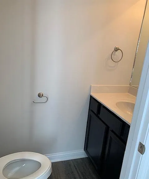 565 Claire Pl #565 — Photo 13