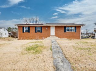 983 Liberty Ln, Kingsport, TN 37663