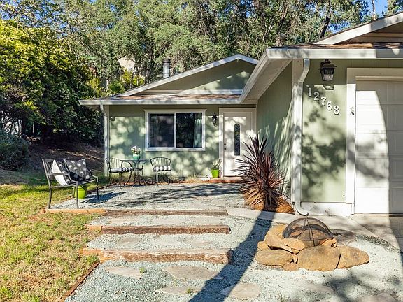 2nd image of 12768 Torrey Pines Dr