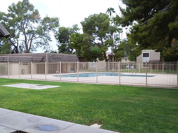 4th image of 7126 N 19th Ave Unit 174