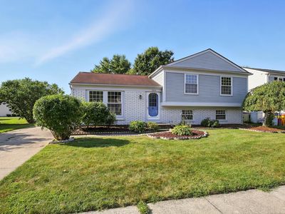 35614 Hermitage Ct, New Baltimore, MI, 48047