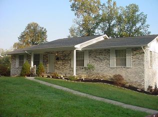 217 Woodland Dr, Wartburg, TN 37887