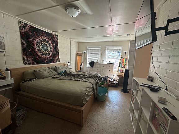 4th image of 1536 NW 7th Ave #1