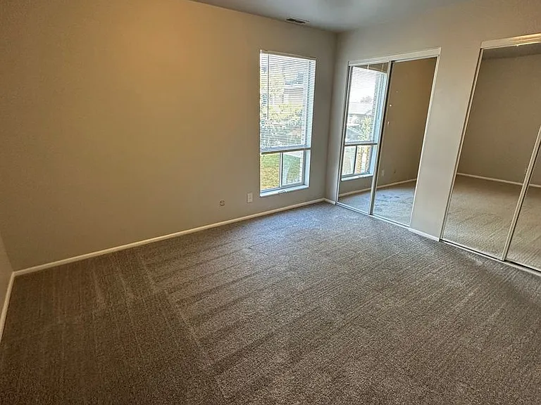 Eastridge — Photo 8