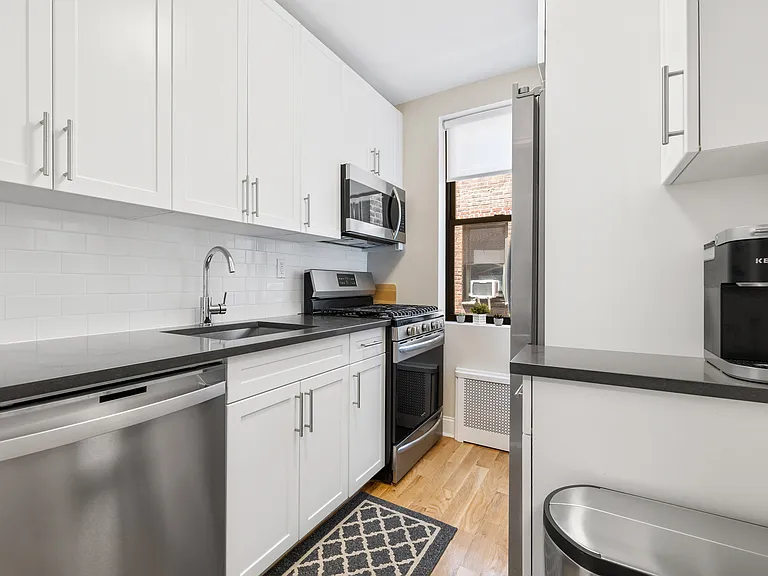 441 Convent Ave #5N — Photo 5