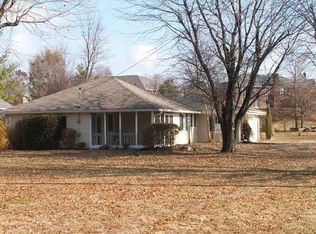 1663 S Morgantown Rd, Greenwood, IN 46143