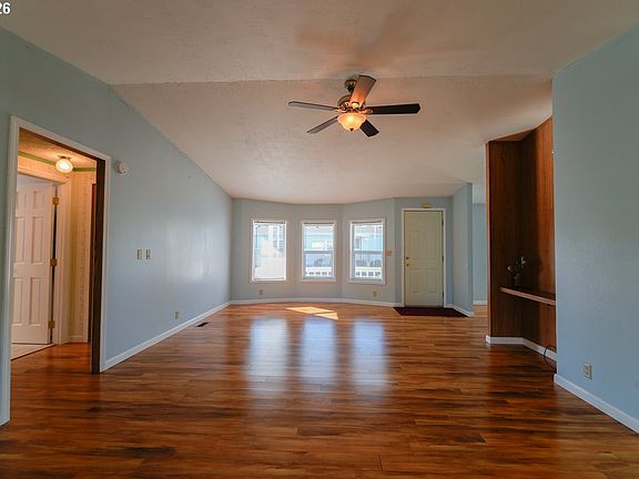 2nd image of 205 Boone Rd SE
