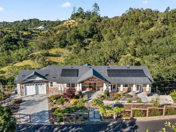 632 Vista Grande Place, Santa Rosa, CA 95403