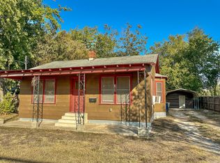 162 W Faust St, New Braunfels, TX 78130