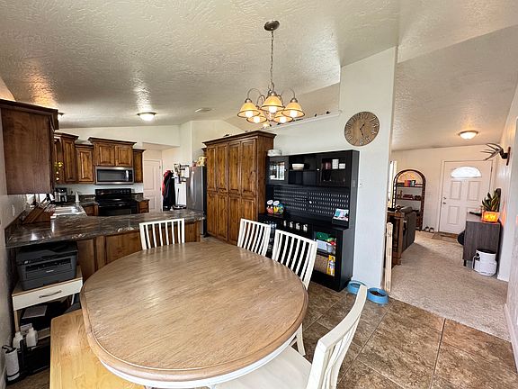 5th image of 2391 E Hailey Ave