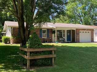 709 E Terrace Dr, Du Quoin, IL 62832