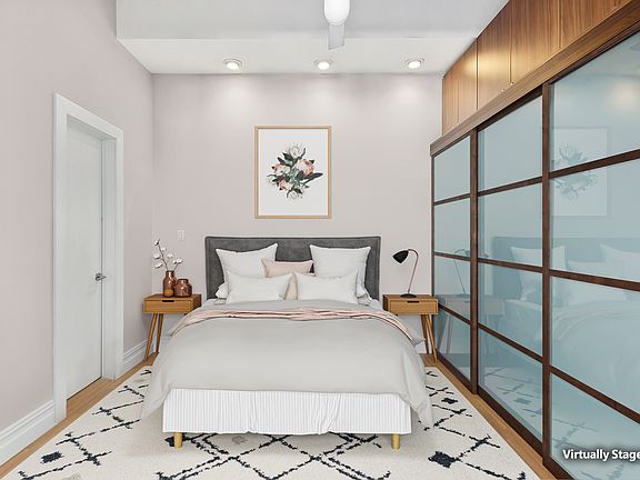 4th image of 54 W 74th St APT 503