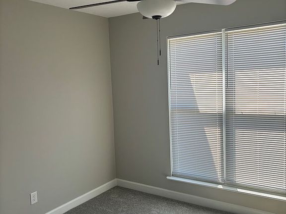 3rd image of 3711 Andover Ct