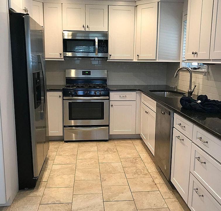 109 Detroit Ave, photo 2
