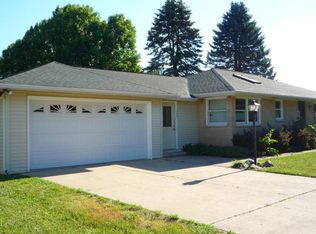 307 E Clay St, Schoolcraft, MI 49087