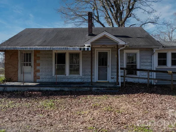 4934 E State Highway 10, Catawba, NC 28609