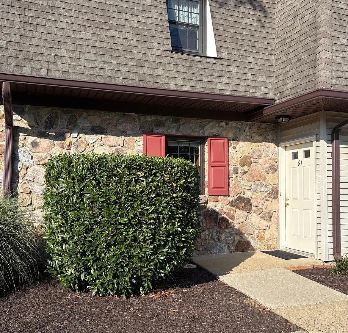 1 bed, 708 sqft, $1,600 — Photo 1