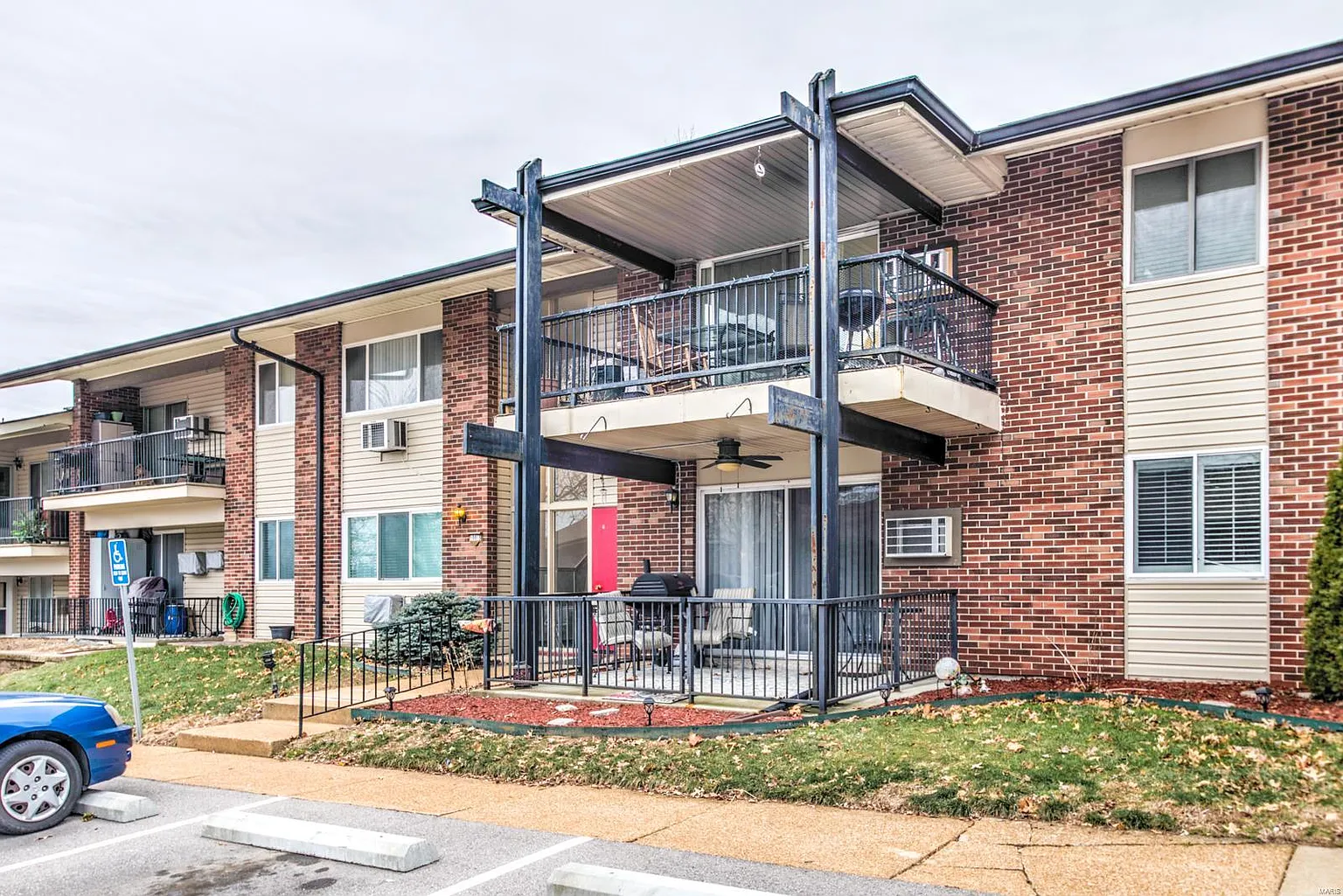 10018 S Bunker Hill Dr #D photo 1
