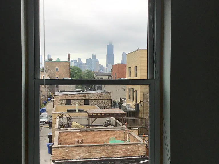 45 N Paulina St #3 — Photo 9