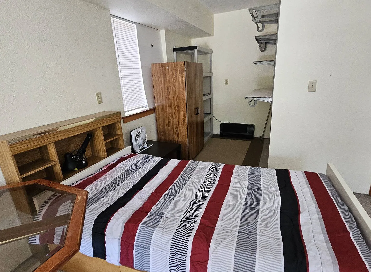 2140B Stuart St — Photo 4