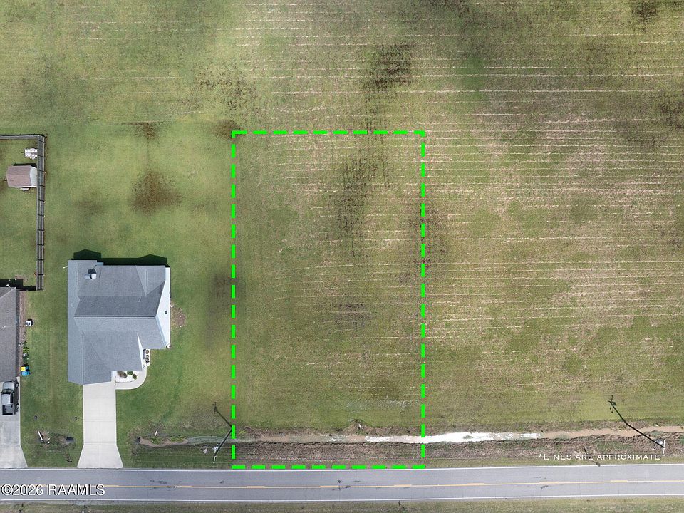 1st image of 16 Delcambre Rd