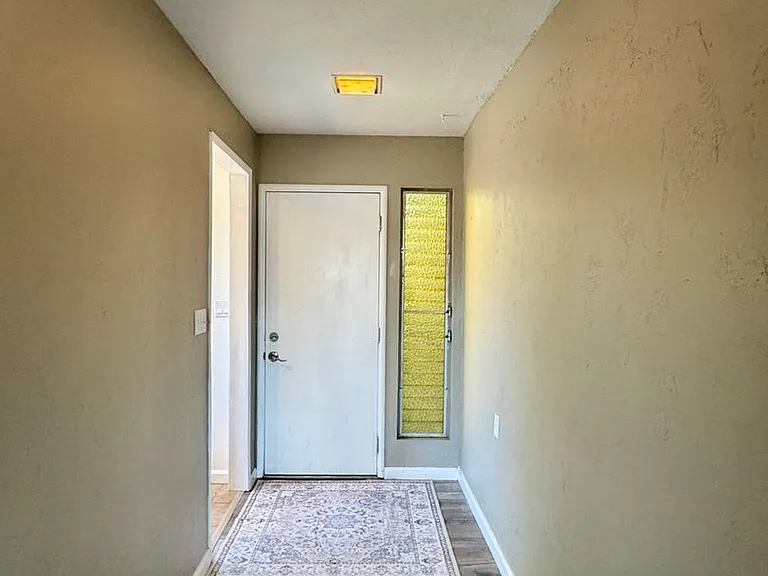 2614 Aramon Dr — Photo 23