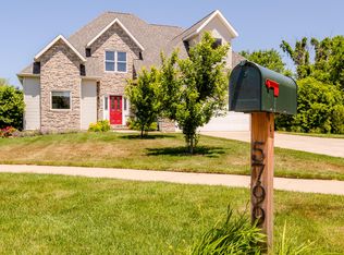 5799 Hayden Ct, Stevensville, MI 49127