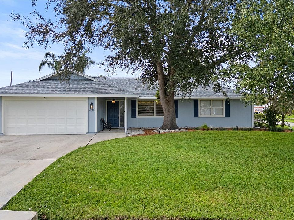 1st image of 2526 SW Hinchman Street