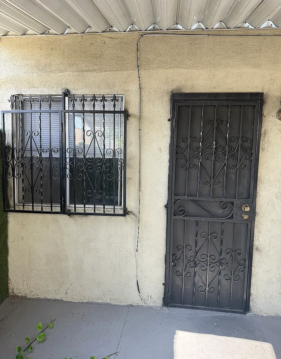 1 bed, 300 sqft, $1,400 — Photo 4