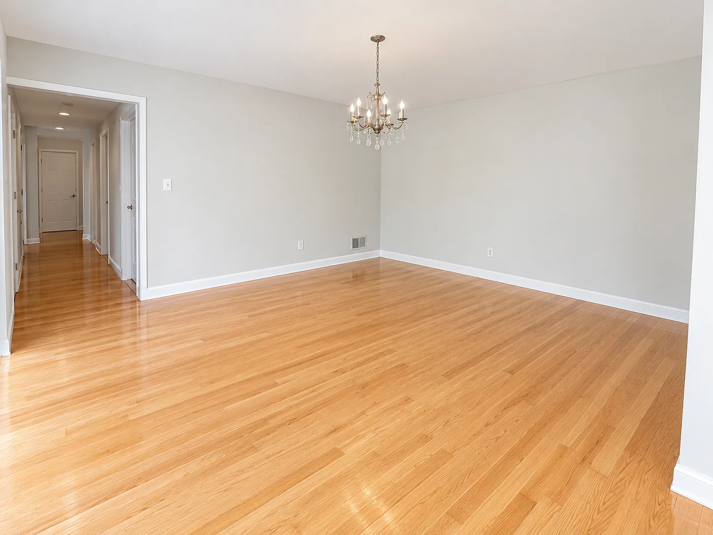 3 bed, $3,300 — Photo 4