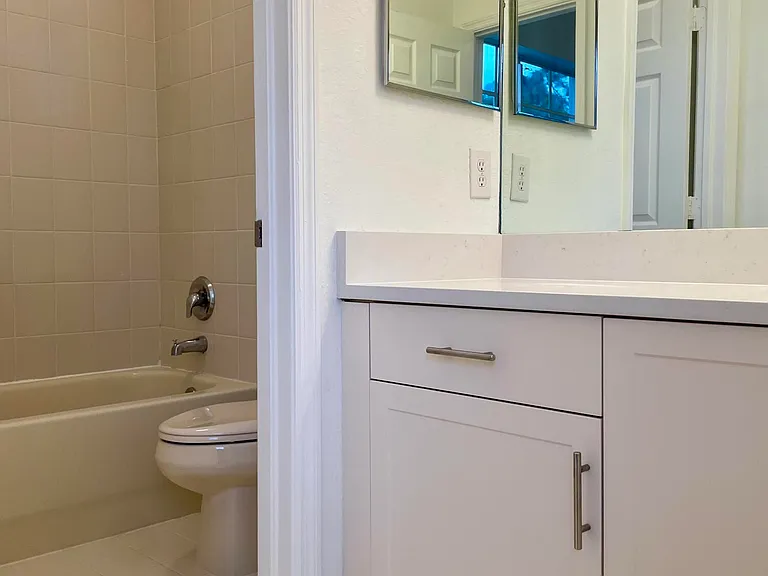 4987 SE Mariner Garden Cir — Photo 14