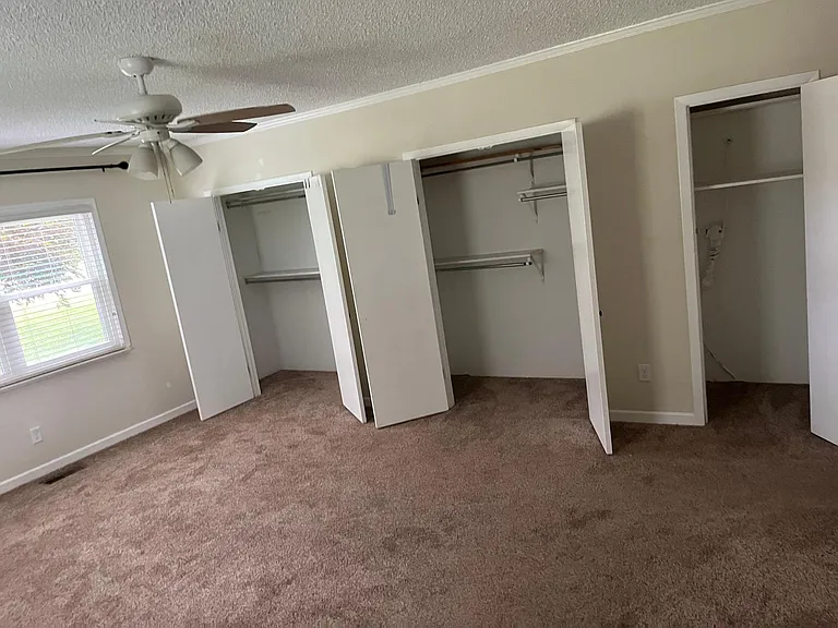 2809 Igou Ferry Rd — Photo 12