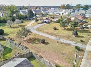 5553 Daniel Smith Rd, Virginia Beach, VA 23462