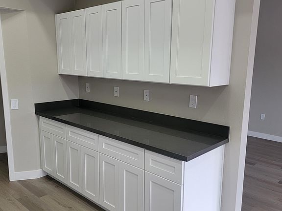 4th image of 10706 W WILLOWBROOK Drive