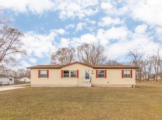 1239 Fulton St, Waterloo, IA 50707