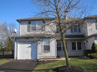 1142 School House Ln, Quakertown, PA 18951