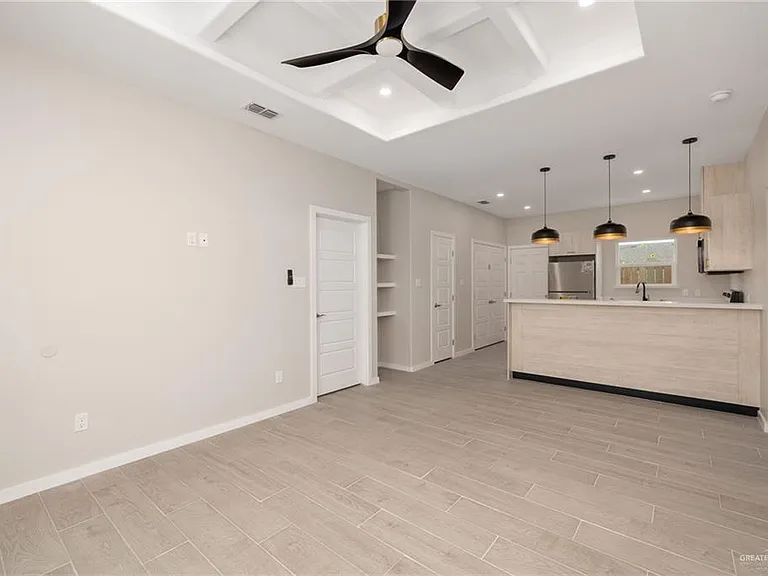 5901 Northwestern Ave #3 — Photo 5
