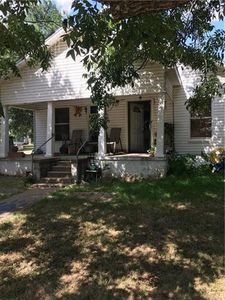 812 San Gabriel St, Rockdale, TX, 76567